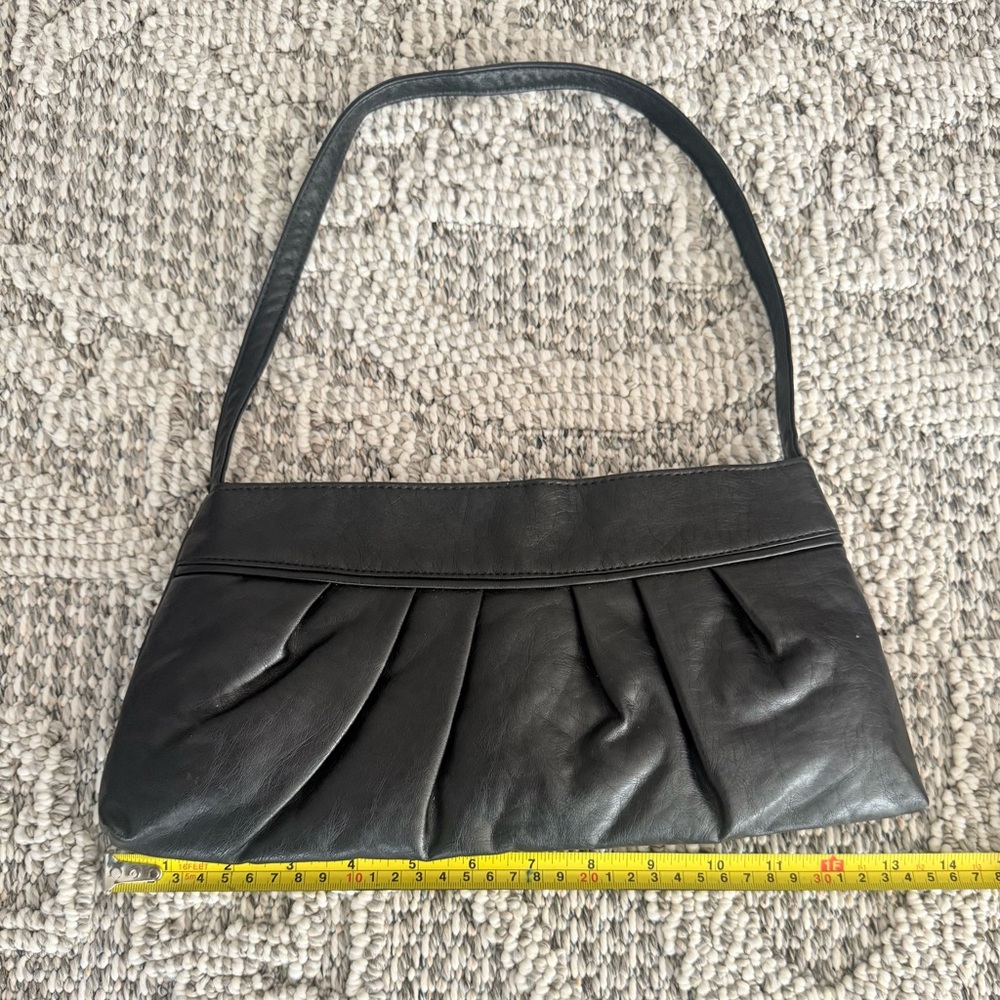 Lambskin leather clutch bag